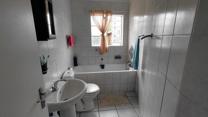 3 Bedroom Property for Sale in Wilgehof Free State